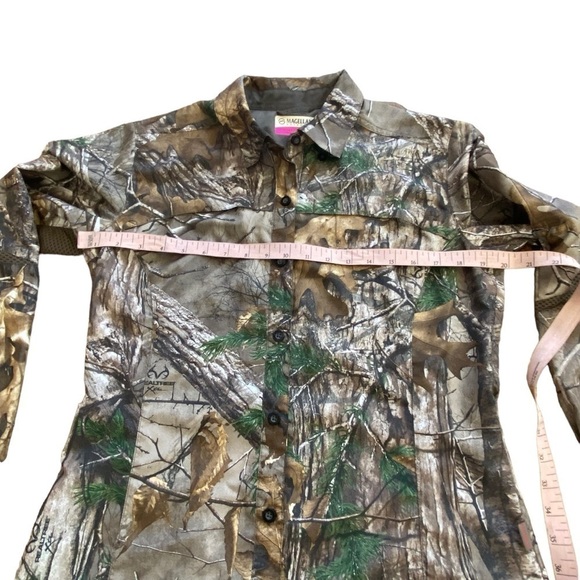 Magellan Outdoors Hunt Gear Women’s Medium Green Brown Woods - Picture 4 of 12